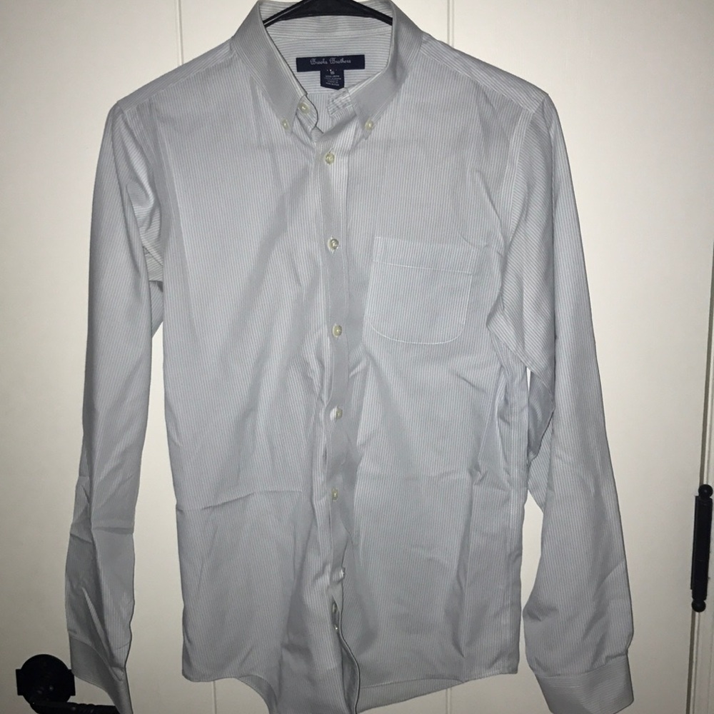 Brand new BROOKS BROTHERS BOYS COLLARD BUTTON DOWN